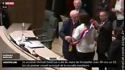 04/07/20 : Gaudin et Rubirolqa s'embrassent à Marseille