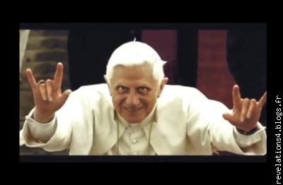 Le Pape François sataniste
