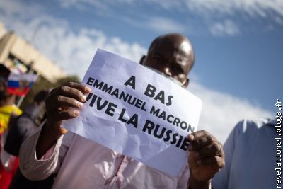 un manifestant à Bamako au Mali